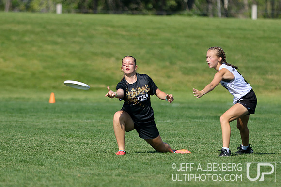 Pool play at USAU Youth Club Championships
