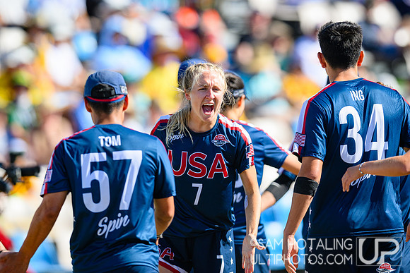Mixed semifinals during World Ultimate Championships at Runaway Bay Precinct