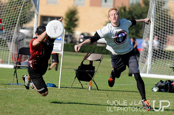 USA Ultimate Nationals Championships 2013 - Drag'n Thrust vs Odyssée 1st Round Pool Play