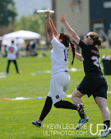 2012 USAU D-I College Championships Friday Action