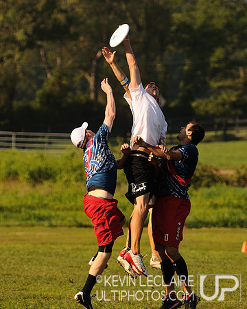 Sunday Elite Open Playoff action -- Chesapeake Open 2010
