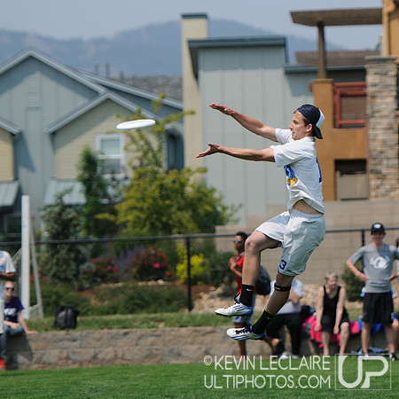 2012 USAU D-I College Championships Saturday Action