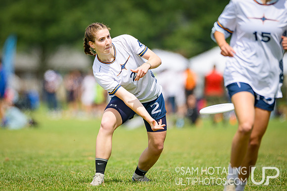 Pool play at USAU D-I College Championships