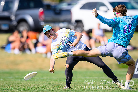 Mixed crossover play during International Club Championships at Aurora Sports Park