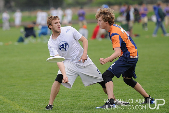 Saturday 2:30pm round -- 2011 USAU College Championships