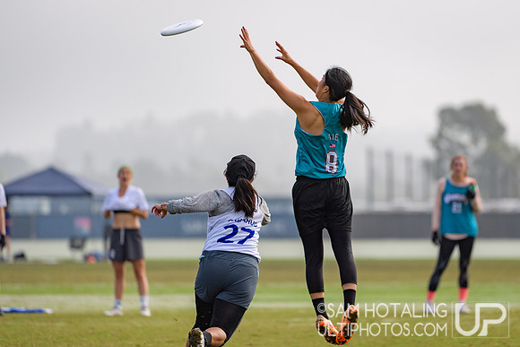 Grit vs. Nightlock in consolation brackets at USAU Club Championships