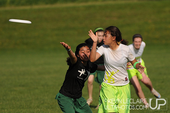 Saturday 4:45pm Girls 1v1 Crossover games