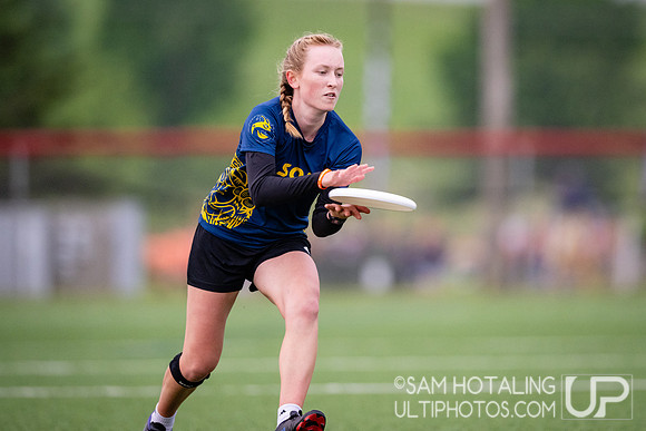 Pool play at USAU D1 College Championships