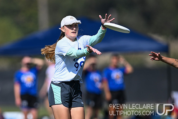 Molly Brown vs Grit - Thurs Pool R2 - USA Ultimate Club Champs 2023