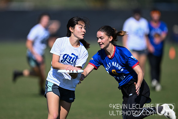 Molly Brown vs Grit - Thurs Pool R2 - USA Ultimate Club Champs 2023