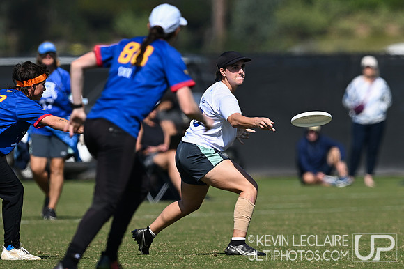 Molly Brown vs Grit - Thurs Pool R2 - USA Ultimate Club Champs 2023