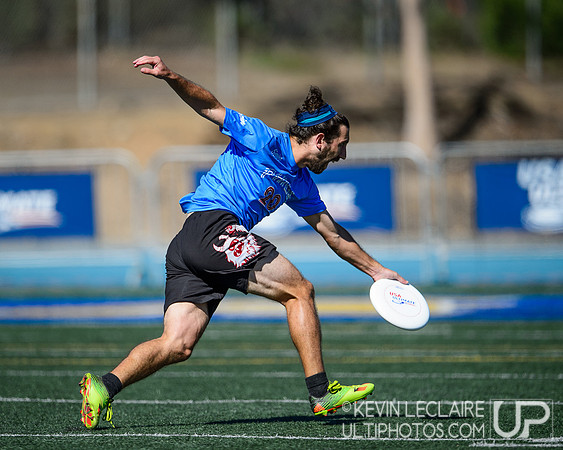 AMP vs Space Heater 2018 Club Semifinal Action