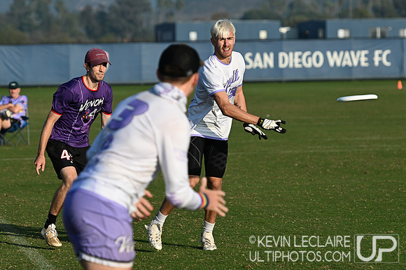 Vault v Raleigh-Durham United - Thurs Pool R4 - USA Ultimate Club Champs 2023