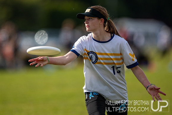Day 1 of the USA Ultimate D-I College Championships
