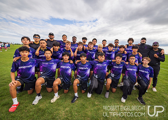 Vortex - Team Photo - . Edmonton, AB: Canadian Ultimate Juniors