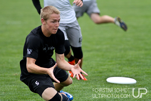 2012 USAU D-I College Championships Friday Action