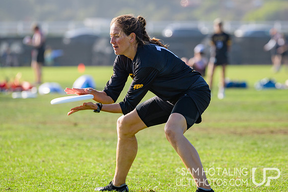 BENT vs. Fury in pool play at USAU Club Championships