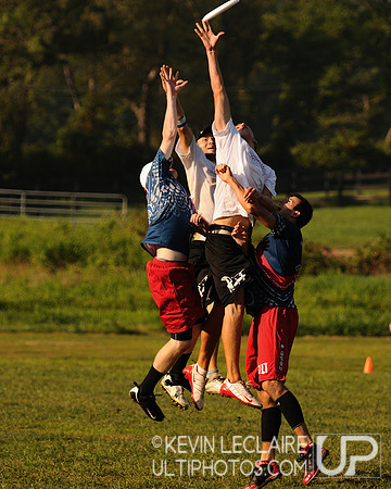 Sunday Elite Open Playoff action -- Chesapeake Open 2010