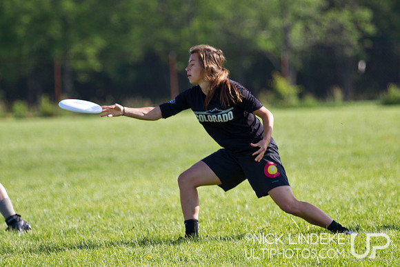 2014 USAU D-I College Champs Sunday Action