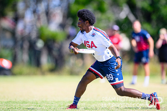Power-pool play during World Ultimate Championships at Runaway Bay Precinct