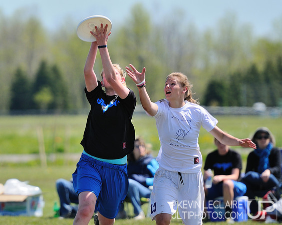Sunday Quarterfinals - 2010 UPA High School Girls Eastern Championships