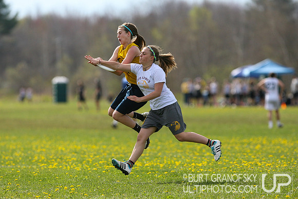Sunday Action, Girls -- USAU 2014 HS Northeastern Championships