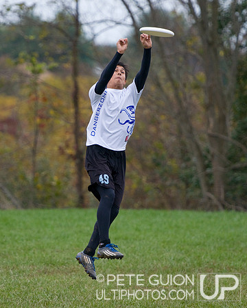 Round 4 Pool Play action from Patriot Games 2011.