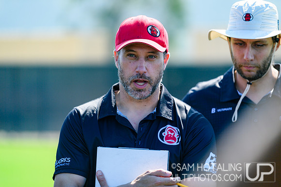 Furious George vs. Machine in pool play at USAU Club Championships