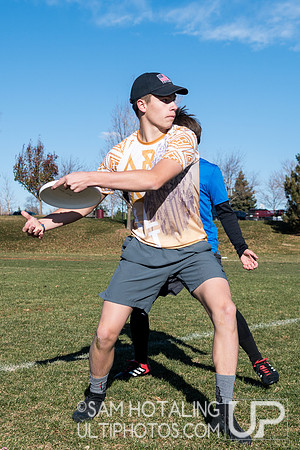 BROOMFIELD, CO: Arapahoe Black vs. Lakewood DEEP; Pool Play at CO Mixed HS States, Nov. 10, 2018. © Samuel Hotaling for UltiPhotos