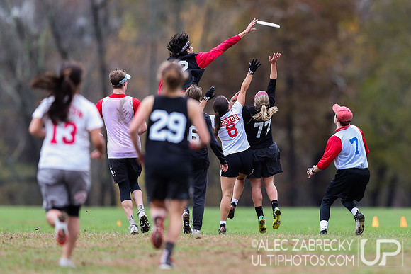 Pool Play – USAU Northeast College Mixed Regionals 2018.