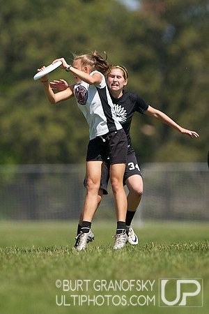 Girls Division, Championship -- 2012 USAU HS Northeasterns