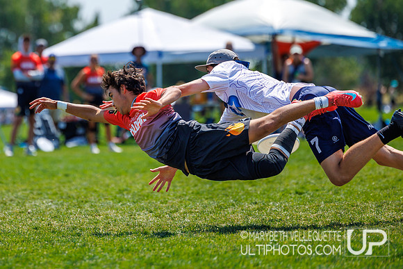 Monday action at the USA Ultimate Youth Club Championships. U-20