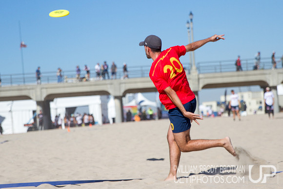 Day 2 of WFDF 2023 World Beach Ultimate Championships.
