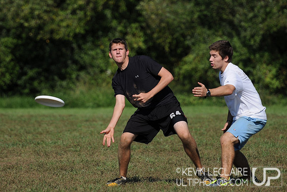 Hucks off the Hilltop -- Saturday Round 4 photo