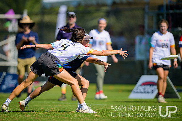 Phoenix vs. Scandal in quarterfinals at USAU Club Championships