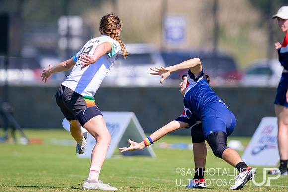 Phoenix vs. Scandal in quarterfinals at USAU Club Championships