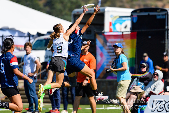 Phoenix vs. Scandal in quarterfinals at USAU Club Championships