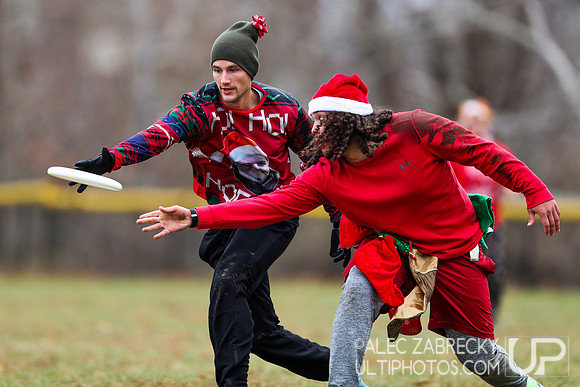 Pool Play – Get Ho Ho Ho! 2018.