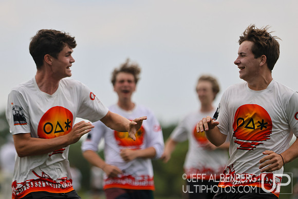 Bracket play at USAU Youth Club Championships
