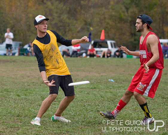 Round 4 Pool Play action from Patriot Games 2011.