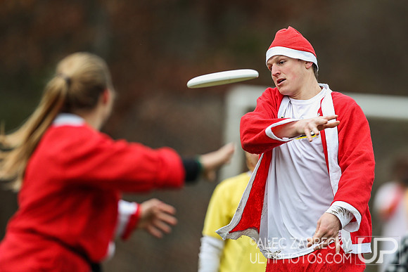 Pool Play – Get Ho Ho Ho! 2018.