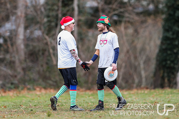 Pool Play – Get Ho Ho Ho! 2018.