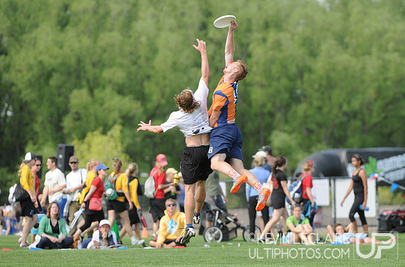 Friday College Championships Preview Highlights