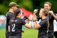 SMOG 1 vs SUFC Valhalla in pool play at World Ultimate Club Championships