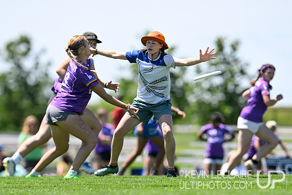 South Eugene v Washburn - Girls Pool Play - HSNI 2024