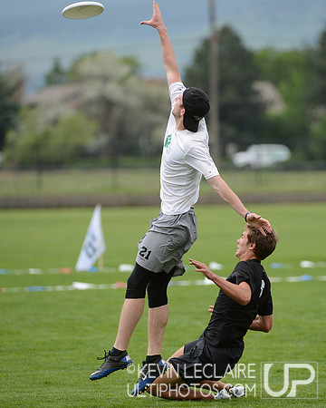 2012 USAU D-I College Championships Friday Action