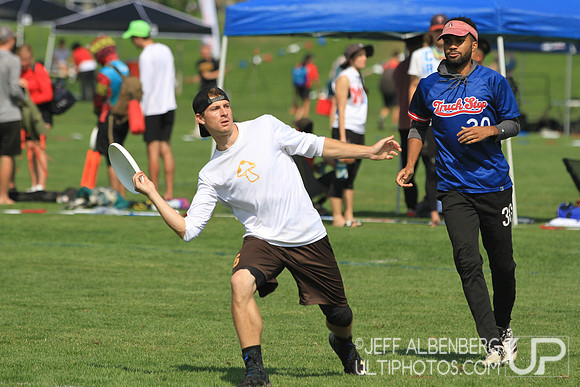 Saturday men's pool play from the TCT Pro Championships - Truckstop vs Fungi