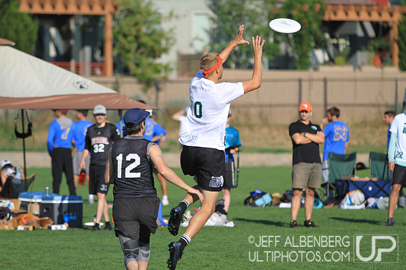 Sunday men's quarter finals from the TCT Pro Championships - Rhino vs Revolver