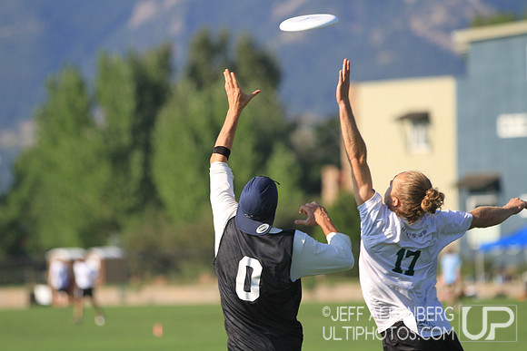 Sunday men's quarter finals from the TCT Pro Championships - Rhino vs Revolver