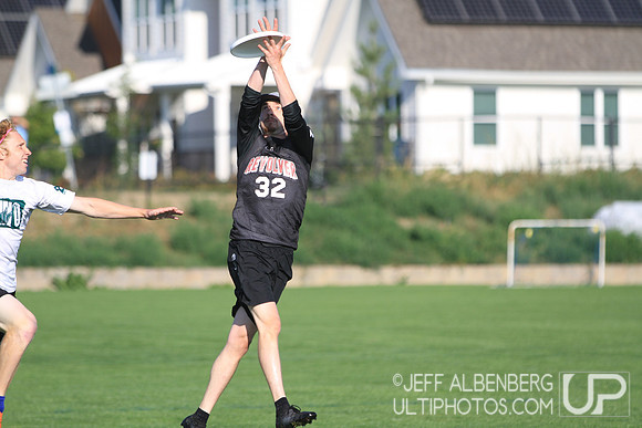 Sunday men's quarter finals from the TCT Pro Championships - Rhino vs Revolver